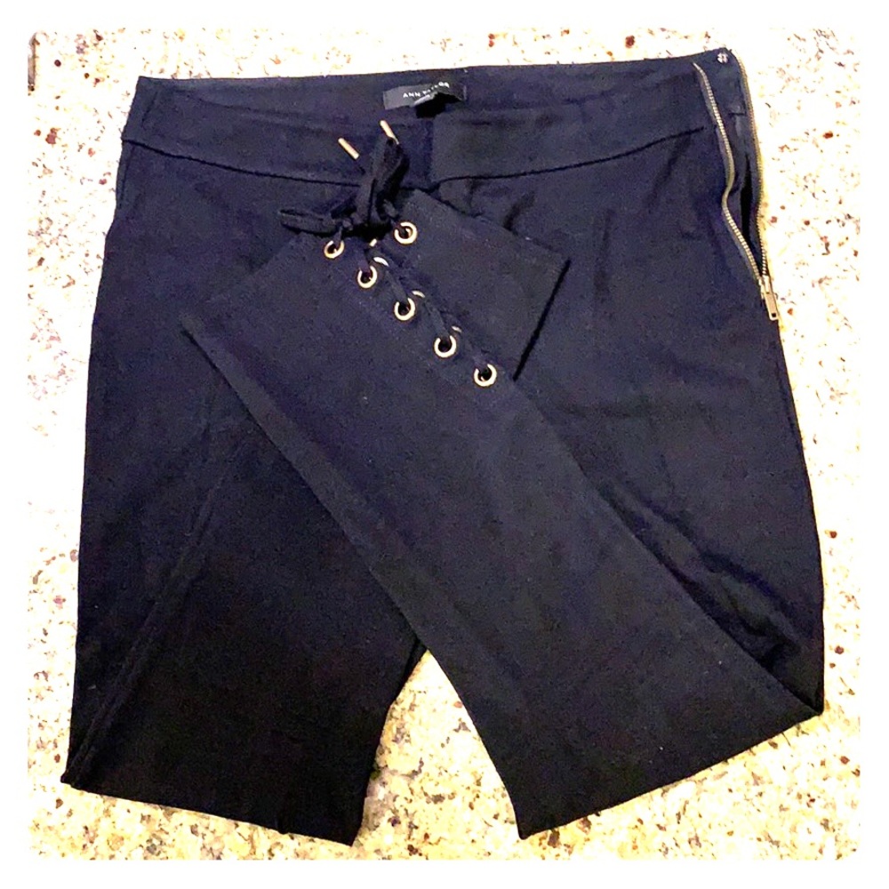Leggings: ankle length with ties down calf